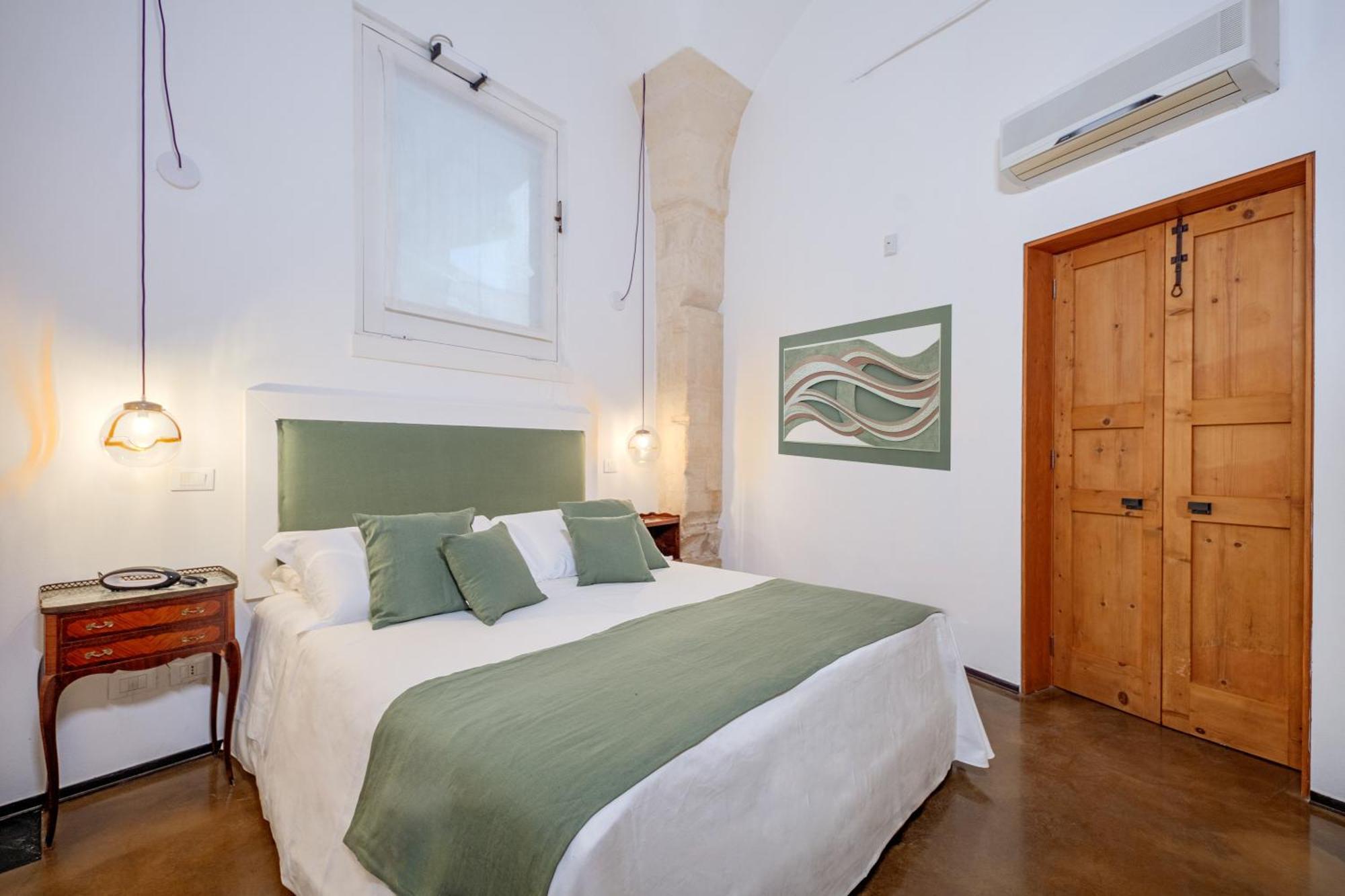 Palazzo Persone Dimora Storica 3*
