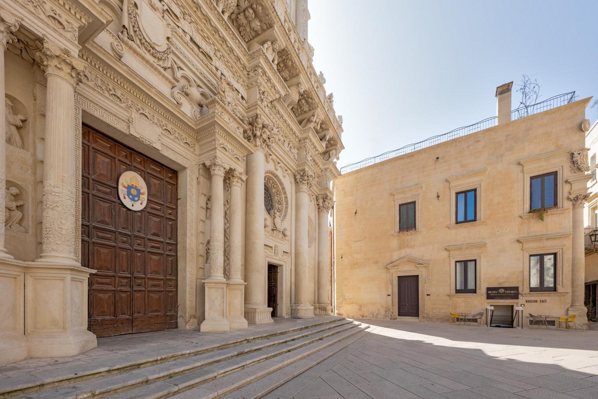 Alojamento de Acomodação e Pequeno-almoço Palazzo Persone Dimora Storica Lecce