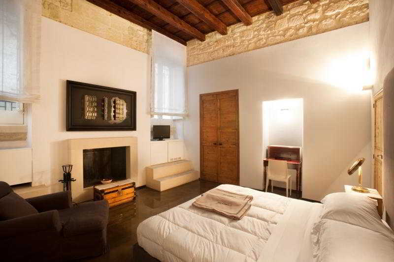 Alojamento de Acomodação e Pequeno-almoço Palazzo Persone Dimora Storica 3*